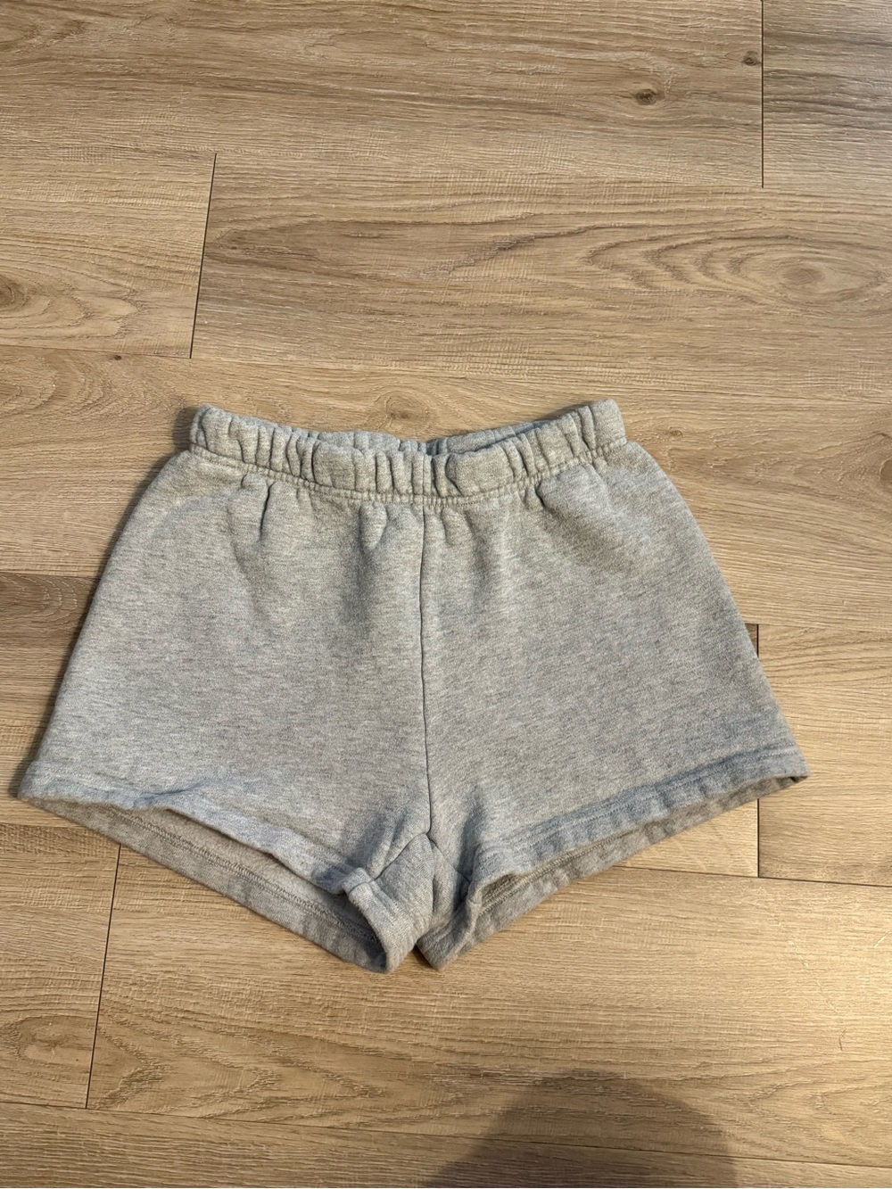 Women’s TNA perfect sweat Grey Shorts